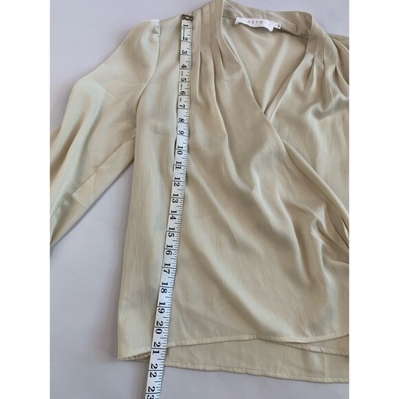 ASTR The Label Cream Cross Over Top size Small - Picture 9 of 11